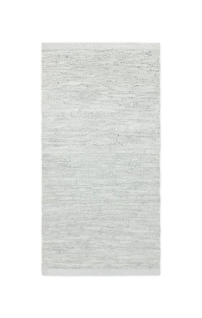 Kludetæppe i læder - Limestone